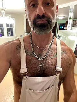Snapshot of DaddySnowXX chatting on October 2, 4:52 am DaddySnowXX online show from October 2, 4:52 am