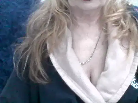 CarlyTreat online show from January 21, 2:59 pm