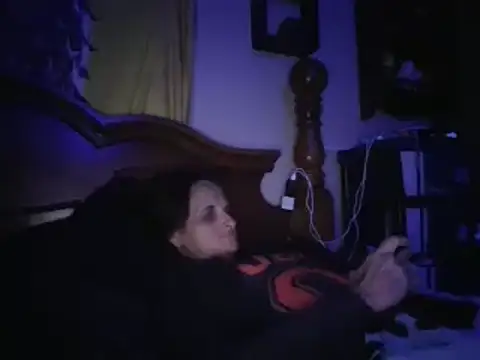 Snapshot of CountrySwingers1987 chatting on December 9, 4:34 am CountrySwingers1987 online show from December 9, 4:34 am