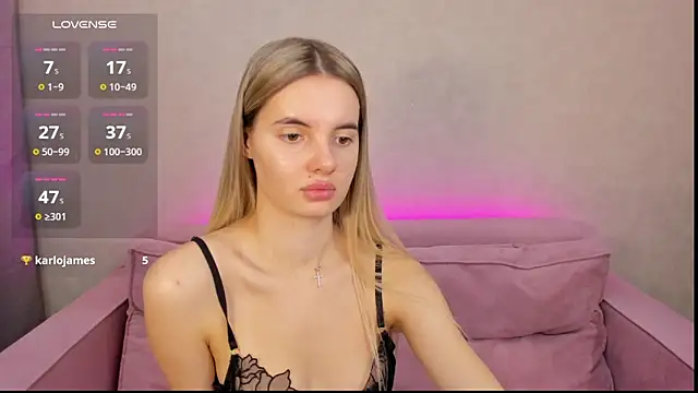 Erika Carpenter online show from January 31, 1:01 am