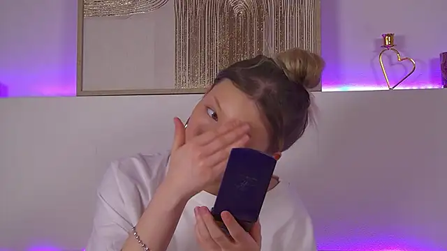 LiliaBianka online show from March 18, 6:36 am