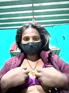 Snapshot of Baby__Shreya chatting on February 13, 11:15 pm Baby  Shreya online show from February 13, 11:15 pm