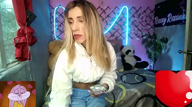 roxy roxxan online show from January 24, 10:51 pm