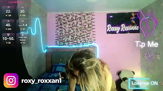 roxy roxxan online show from February 8, 1:32 am