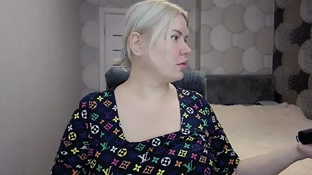 natusik online show from November 15, 2:09 am