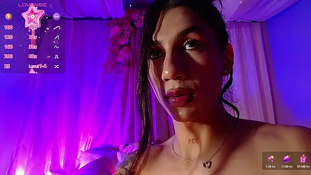 sofiaa grey  online show from March 6, 3:35 pm