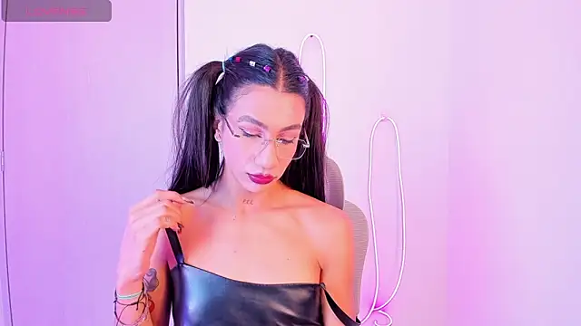 sofiaa grey  online show from December 19, 2:46 pm