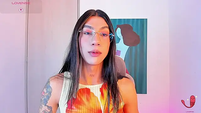 Snapshot of sofiaa_grey_ chatting on February 16, 1:40 pm sofiaa grey online show from February 16, 1:40 pm