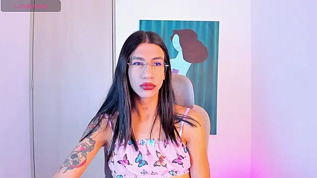 Snapshot of sofiaa_grey_ chatting on February 28, 2:29 pm sofiaa grey online show from February 28, 2:29 pm