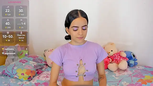 emilyclay 1 online show from September 28, 11:10 pm