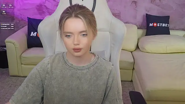 Cassy-Celestial  online show from December 26, 5:58 am