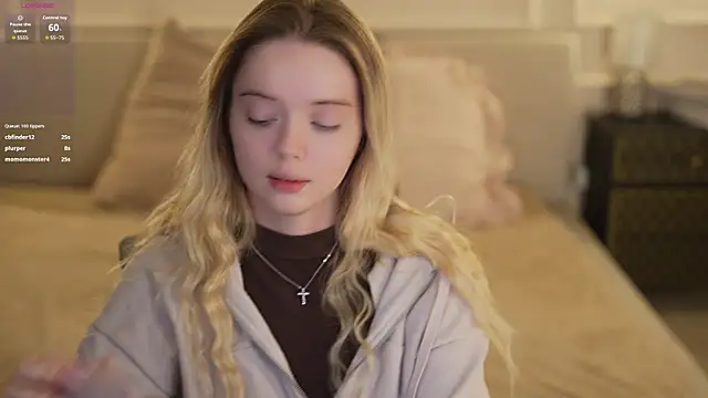 Cassy-Celestial  online show from October 15, 4:12 am