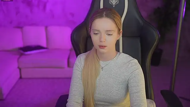 Cassy-Celestial  online show from December 1, 8:52 am