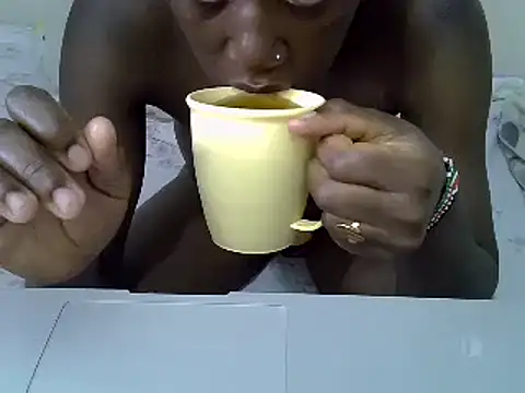 pretty alma20 online show from March 4, 10:13 am