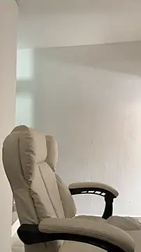 Sol biglips online show from November 10, 3:22 pm