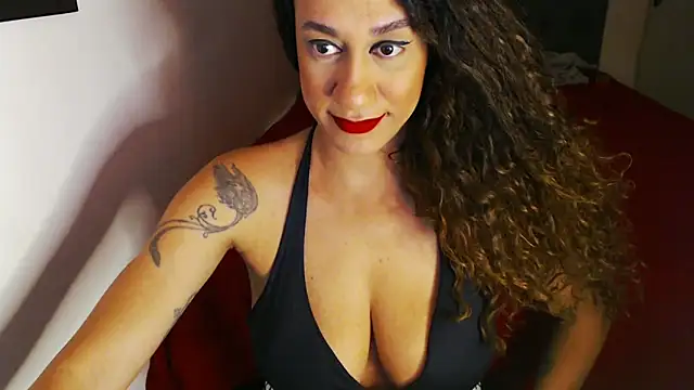 Snapshot of gauchinhaG chatting on April 29, 9:43 pm gauchinhaG online show from April 29, 9:43 pm