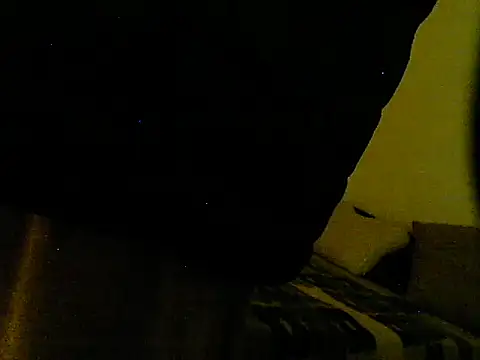 Snapshot of oopsxx chatting on February 9, 1:11 am oopsxx online show from February 9, 1:11 am