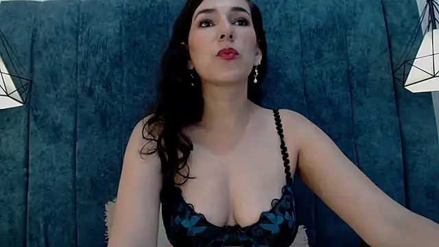 selem hadid online show from February 1, 4:44 pm