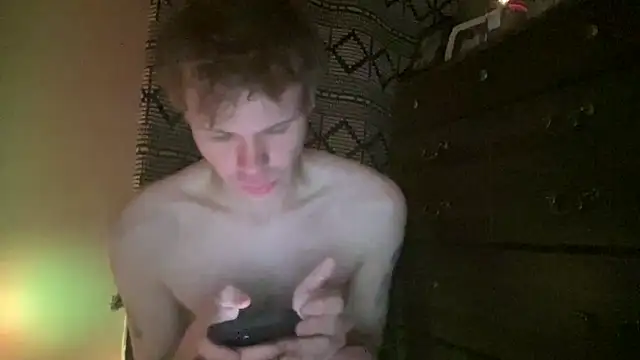 Snapshot of Mikeswanston chatting on February 1, 12:59 pm Mikeswanston online show from February 1, 12:59 pm