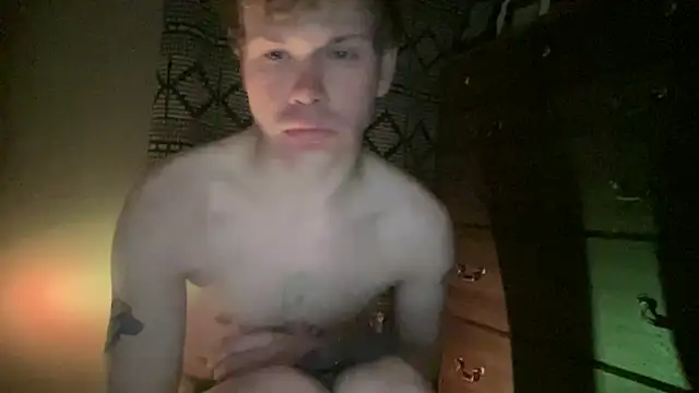 Snapshot of Mikeswanston chatting on February 4, 4:40 am Mikeswanston online show from February 4, 4:40 am