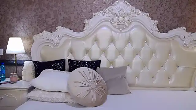 OliveWilson online show from January 17, 7:30 am