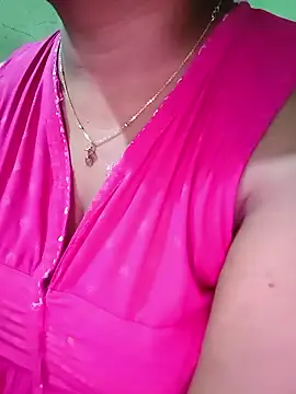 Snapshot of NEHA-DESHI chatting on May 13, 7:55 pm NEHA-DESHI online show from May 13, 7:55 pm