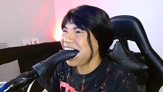 Anabel693 online show from March 17, 6:11 pm