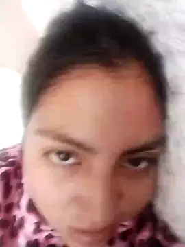 Snapshot of Valeer_abby chatting on January 2, 12:35 pm Valeer abby online show from January 2, 12:35 pm