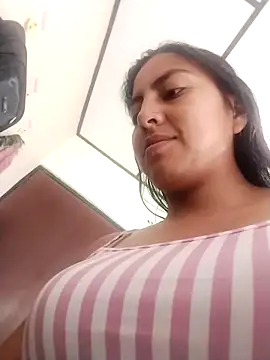 Snapshot of Valeer_abby chatting on March 17, 2:45 pm Valeer abby online show from March 17, 2:45 pm