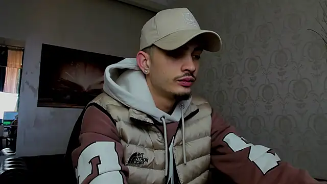 BrandonTate online show from March 2, 12:22 pm