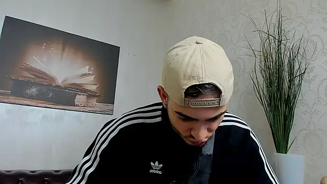 BrandonTate online show from October 16, 4:35 am