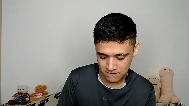 kaiine190 online show from March 4, 11:38 am