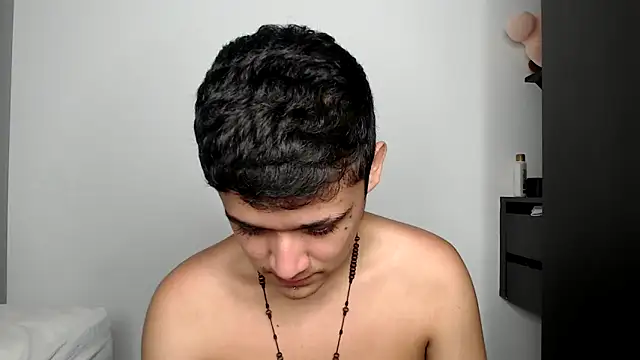 kaiine190 online show from March 31, 9:43 am