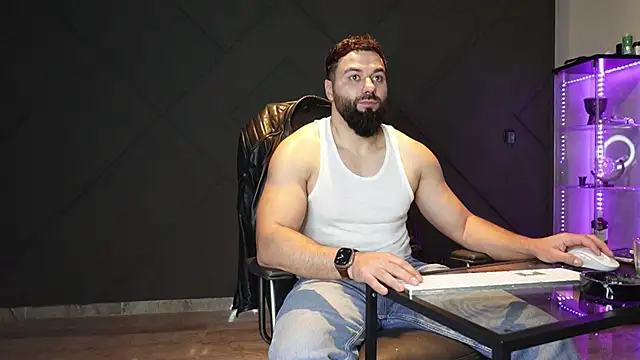 mattmasterss online show from April 3, 4:49 pm