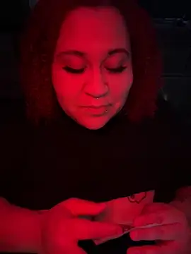 Snapshot of Juicyjordie chatting on October 19, 3:18 am Juicyjordie online show from October 19, 3:18 am