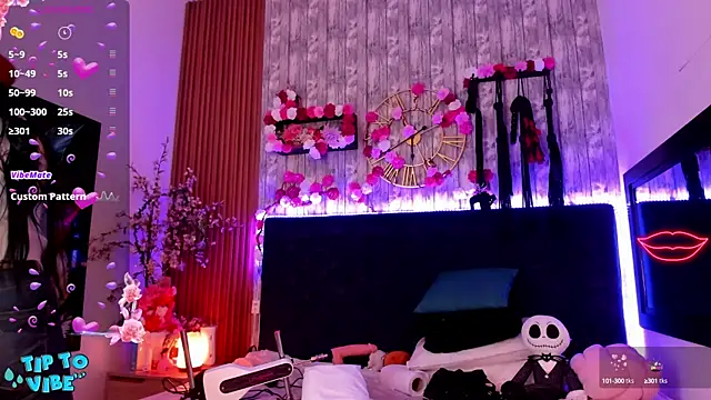Snapshot of Neko_Misaki chatting on October 7, 11:40 am Neko Misaki online show from October 7, 11:40 am