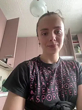 Snapshot of AlisaKissss chatting on January 17, 5:00 am AlisaKissss online show from January 17, 5:00 am