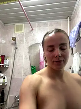 Snapshot of AlisaKissss chatting on September 22, 7:10 am AlisaKissss online show from September 22, 7:10 am