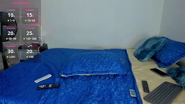 valentino santoss online show from February 10, 6:45 pm