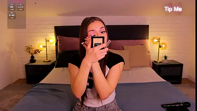 Snapshot of Micky__love chatting on March 1, 7:49 pm Micky love online show from March 1, 7:49 pm