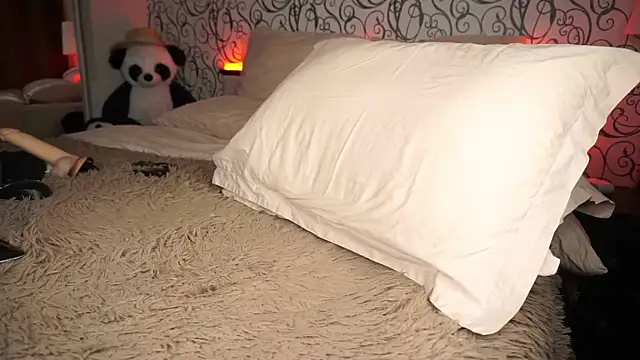 Snapshot of Foxy_irene chatting on February 27, 2:00 pm Foxy irene online show from February 27, 2:00 pm