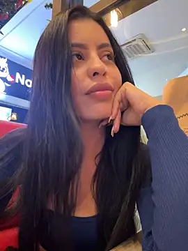 Snapshot of JannaNader12 chatting on December 1, 9:26 pm JannaNader12 online show from December 1, 9:26 pm