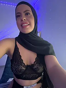 Snapshot of JannaNader12 chatting on February 23, 12:41 am JannaNader12 online show from February 23, 12:41 am