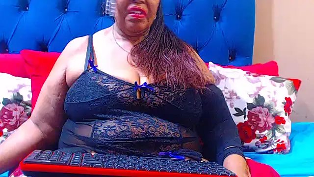 ebonycandy10 online show from September 20, 9:43 am