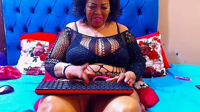 ebonycandy10 online show from October 20, 9:21 am