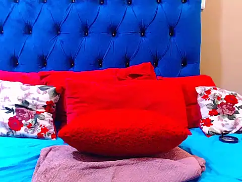 ebonycandy10 online show from February 22, 7:19 am