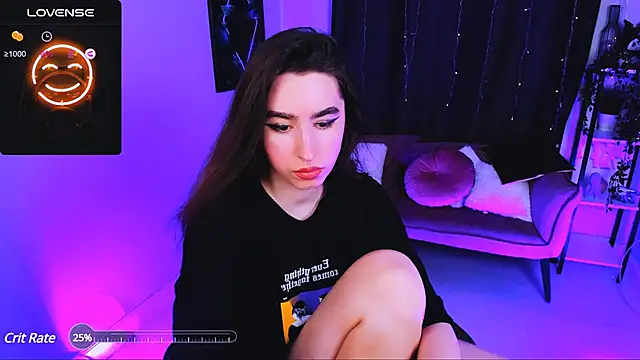Snapshot of Lily_xBabe chatting on December 8, 11:24 am Lily xBabe online show from December 8, 11:24 am