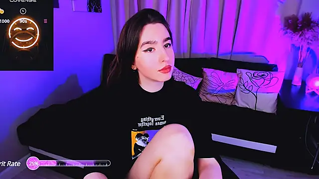 Snapshot of Lily_xBabe chatting on December 18, 1:45 pm Lily xBabe online show from December 18, 1:45 pm