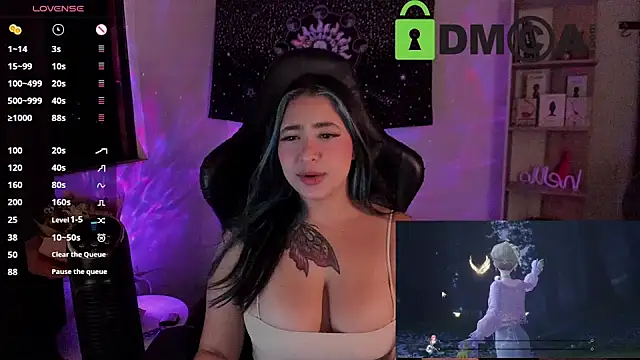 sweetcoralinee online show from February 4, 4:26 am