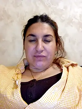 BlackVBarbie online show from October 13, 5:35 pm